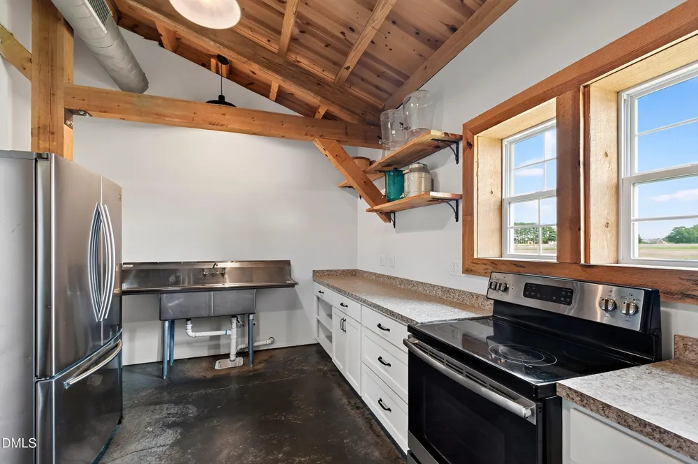 2725 Benson Hardee Road Benson, NC 27504