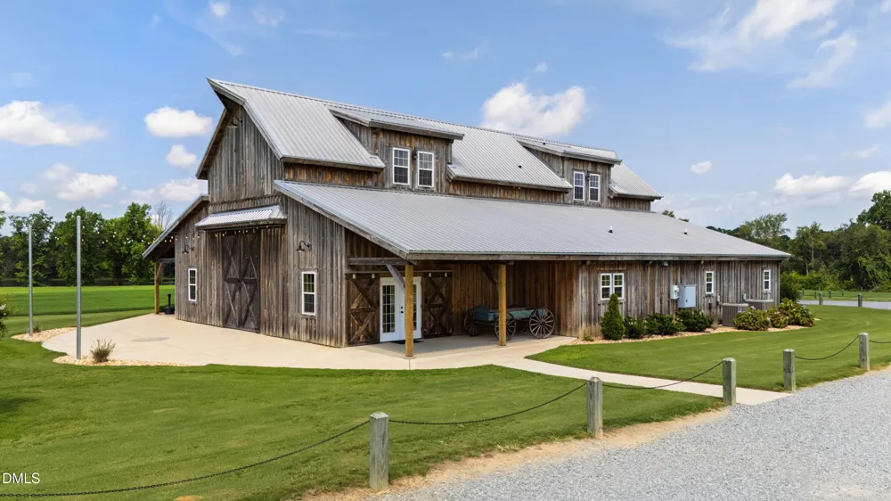 2725 Benson Hardee Road Benson, NC 27504