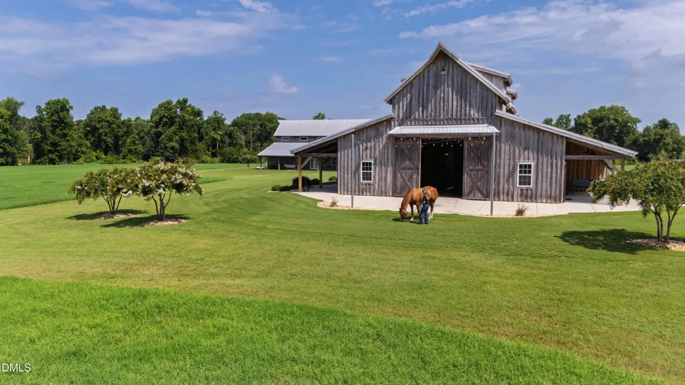 2725 Benson Hardee Road Benson, NC 27504