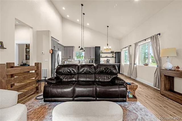 114 Homestead Lane Florissant, CO 80816