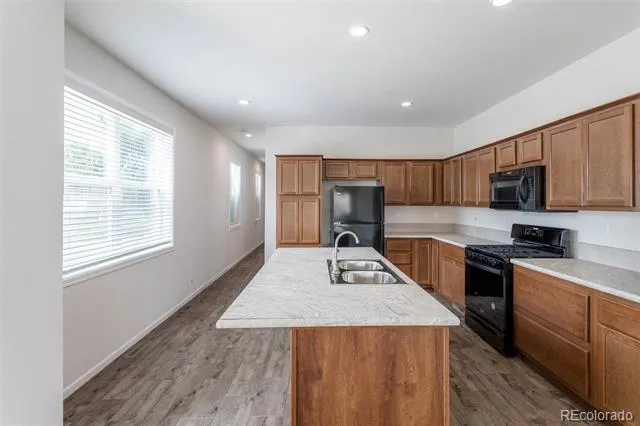 2373 Elmira Street Aurora, CO 80010