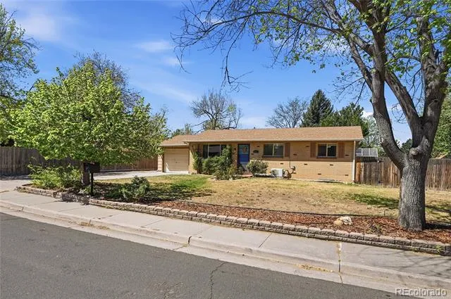 681 S Quari Street Aurora, CO 80012
