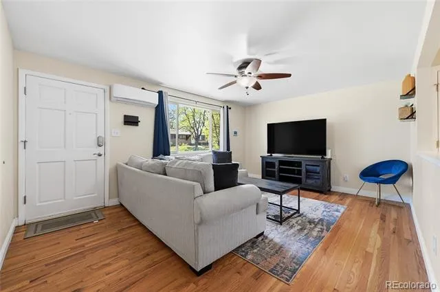 681 S Quari Street Aurora, CO 80012