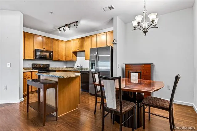 804 Summer Hawk Drive #8105 Longmont, CO 80504