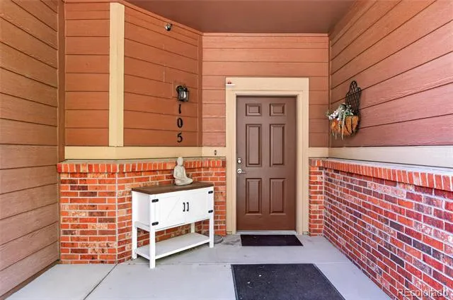 804 Summer Hawk Drive #8105 Longmont, CO 80504