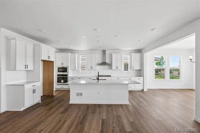 25264 E Warren Place Aurora, CO 80018