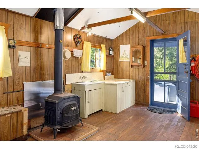 10763 Twin Spruce Road Golden, CO 80403