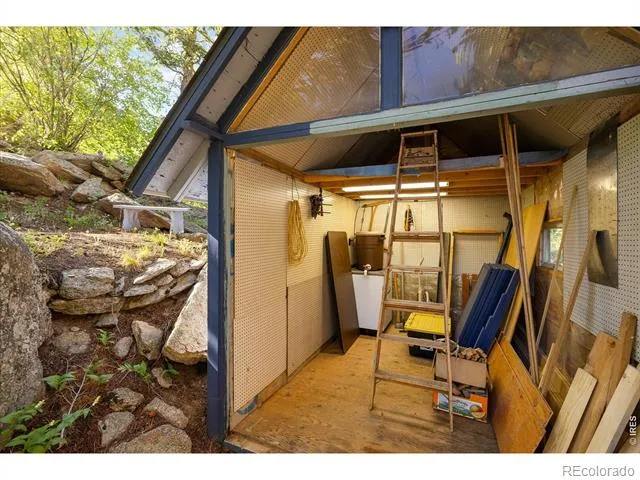 10763 Twin Spruce Road Golden, CO 80403