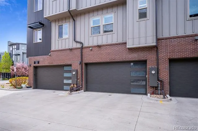 2694 W Grand Avenue Littleton, CO 80123