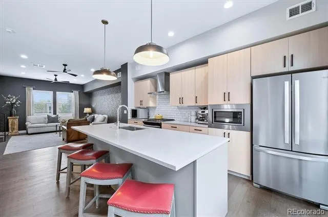 2694 W Grand Avenue Littleton, CO 80123