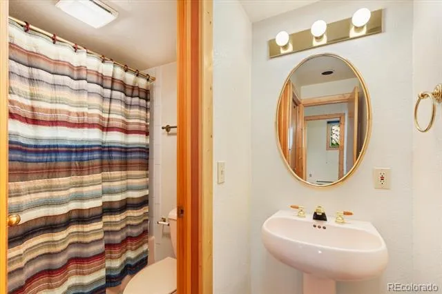 12600 Coyote Valley Road Salida, CO 81201