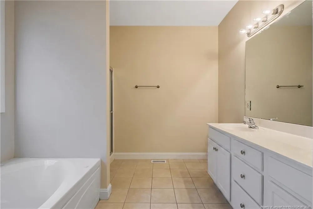 152 Lakeland Port Sanford, NC 27332
