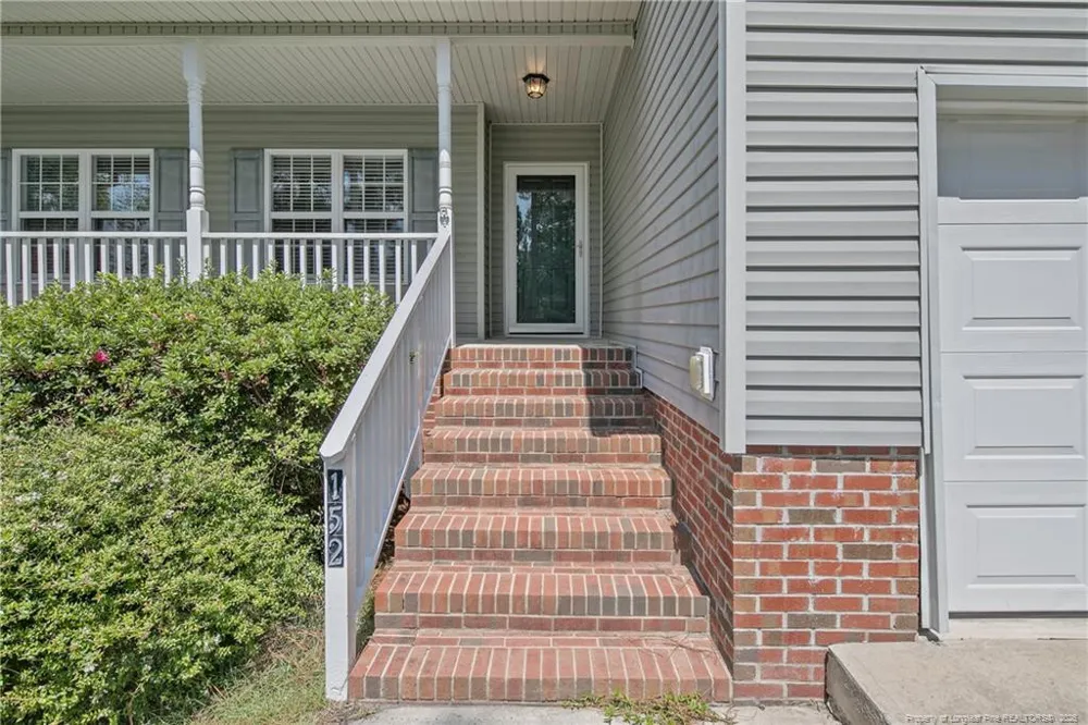 152 Lakeland Port Sanford, NC 27332