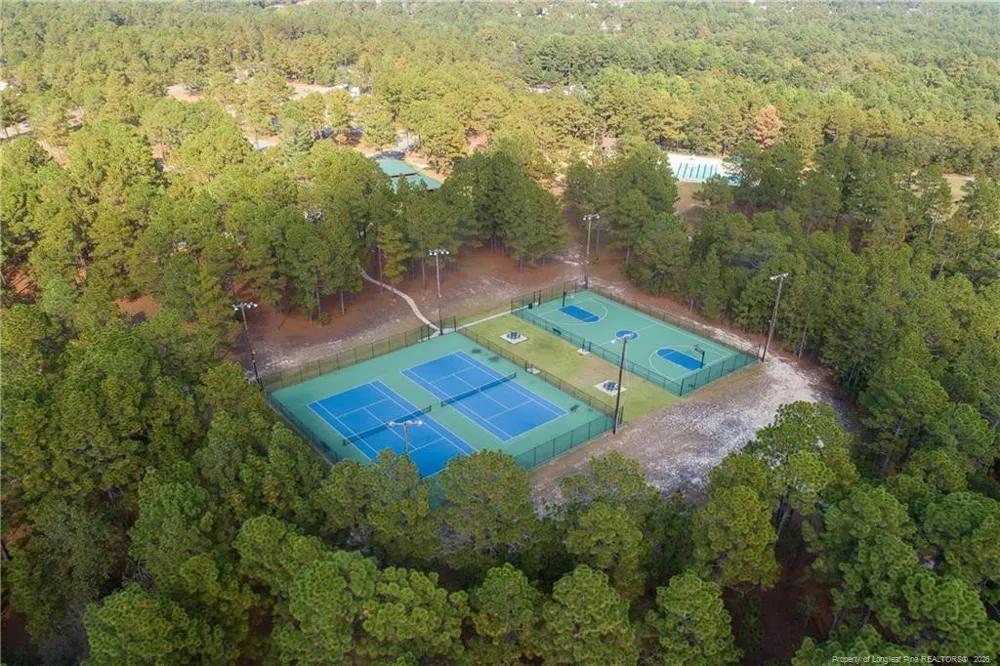 152 Lakeland Port Sanford, NC 27332