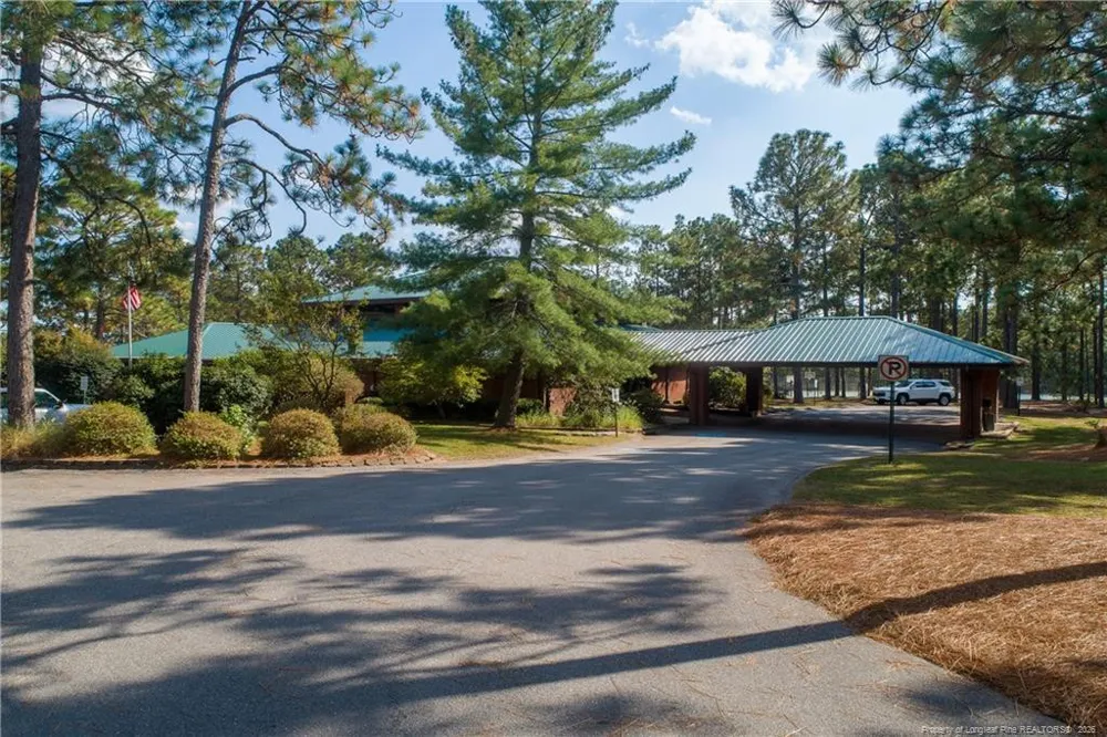 152 Lakeland Port Sanford, NC 27332