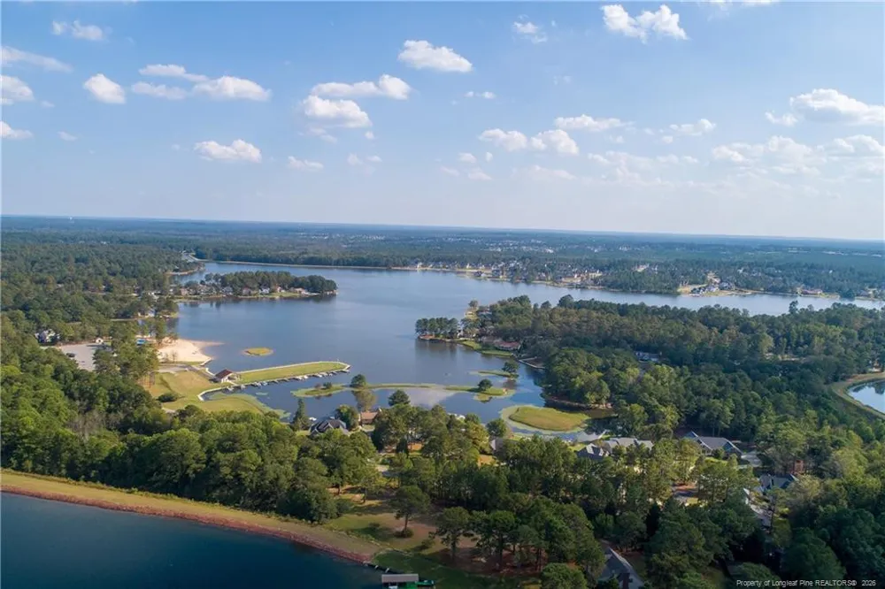 152 Lakeland Port Sanford, NC 27332