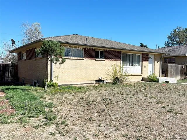 1720 Del Mar Parkway Aurora, CO 80010