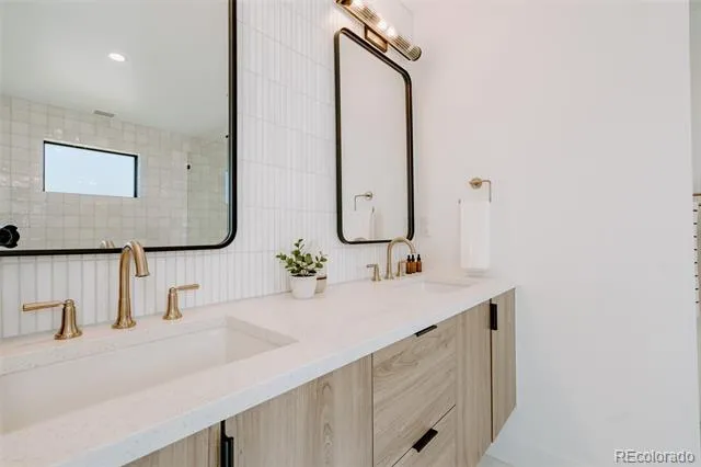 2534 Chase Edgewater, CO 80215