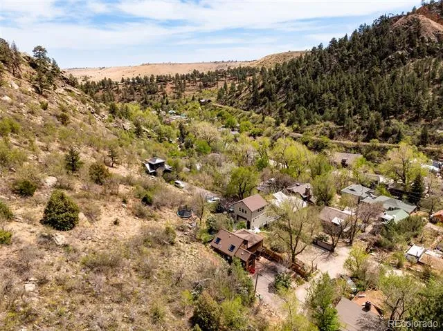 186 Baldwin Circle Eldorado Springs, CO 80025