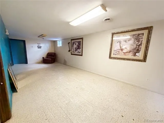 662 Ash Avenue Akron, CO 80720