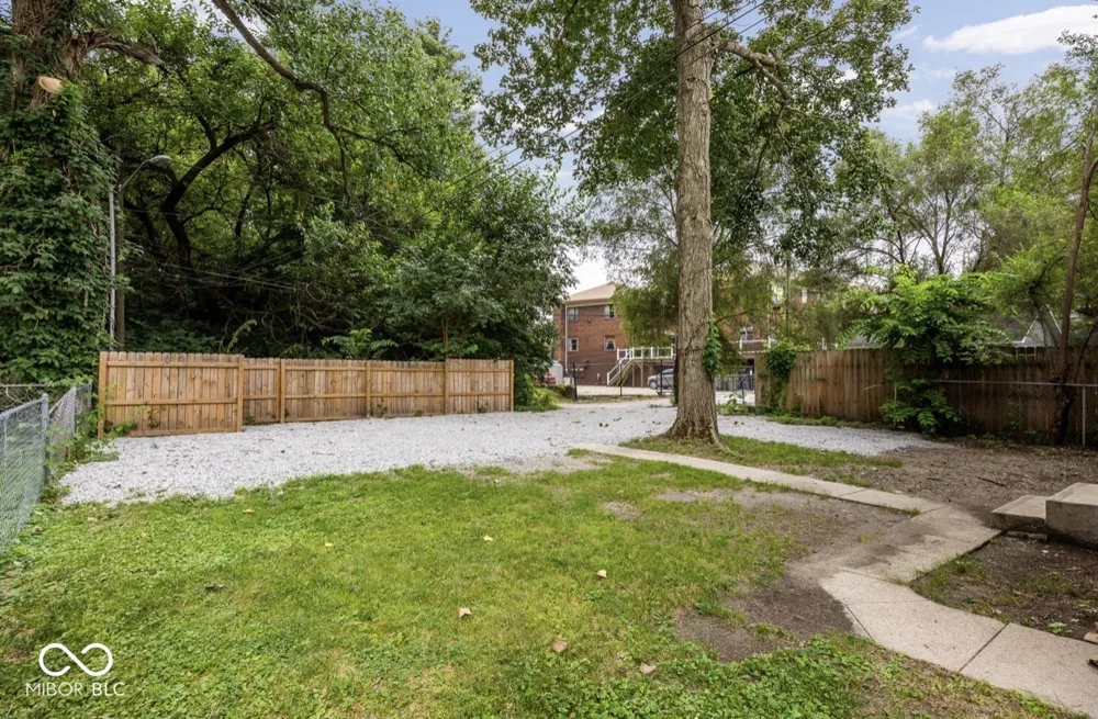 2625 Central Avenue Indianapolis, IN 46205