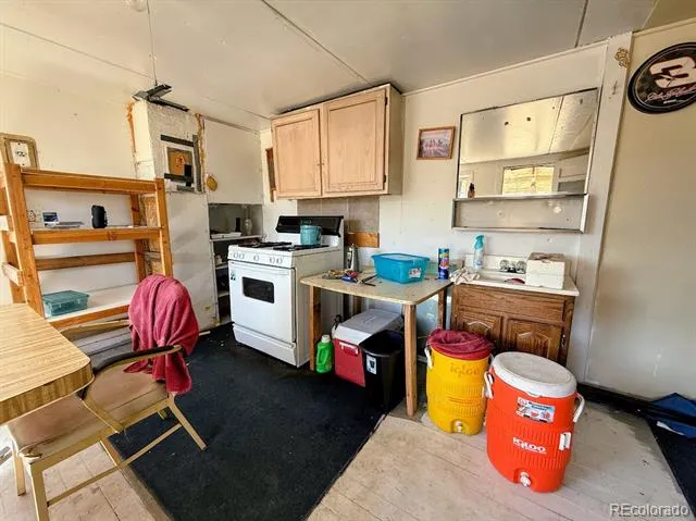 0000 Falcon Road Hartsel, CO 80449
