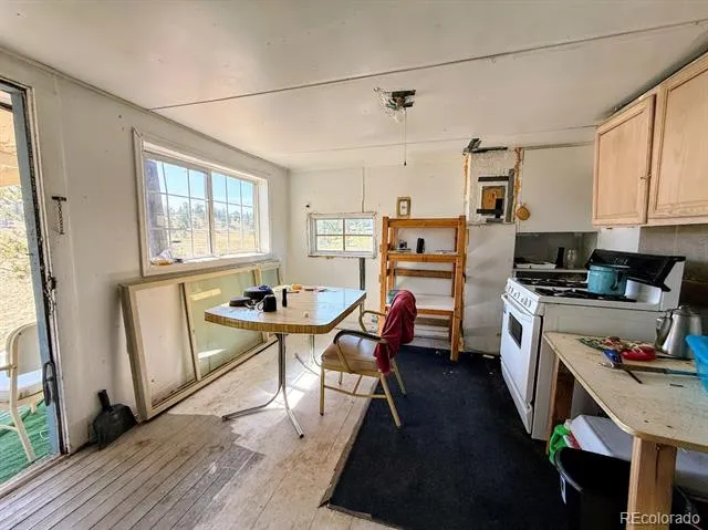 0000 Falcon Road Hartsel, CO 80449