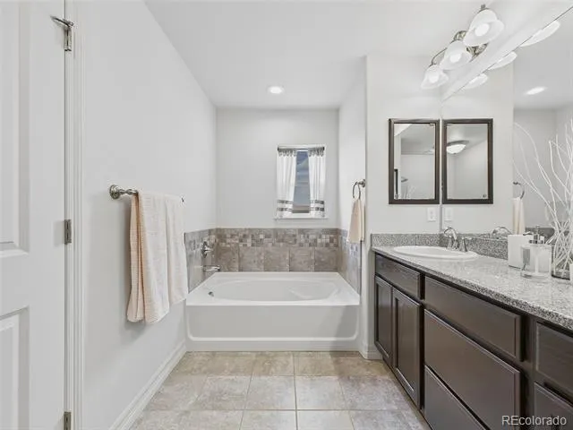 56597 E 23rd Avenue Strasburg, CO 80136