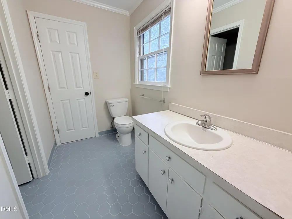 200 Coachman Drive Garner, NC 27529