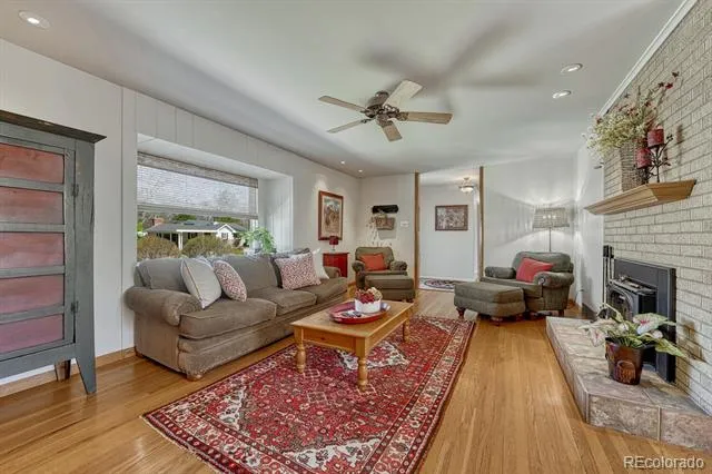 2190 E Floyd Avenue Englewood, CO 80113