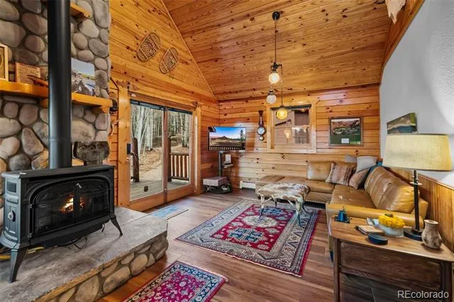 245 Outlaw Court Jefferson, CO 80456