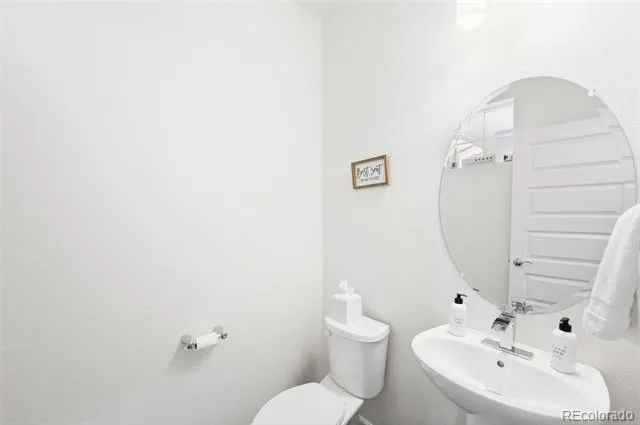 23728 E Ida Drive #B Aurora, CO 80016