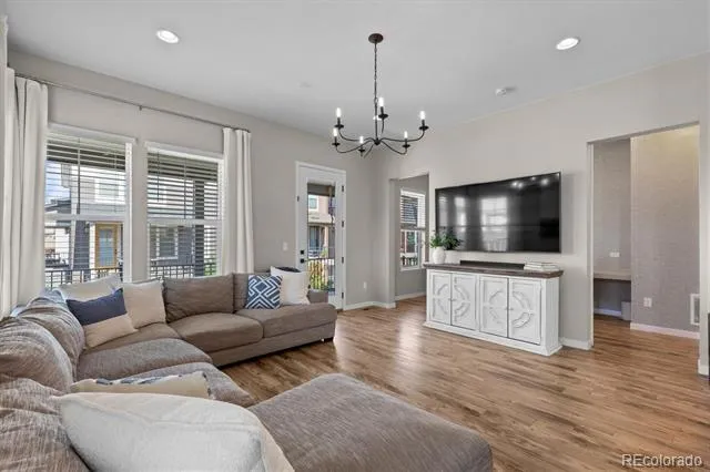 8978 Delacorte Street Highlands Ranch, CO 80129