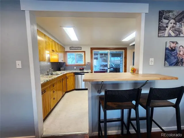 9564 US Highway 50 Howard, CO 81233