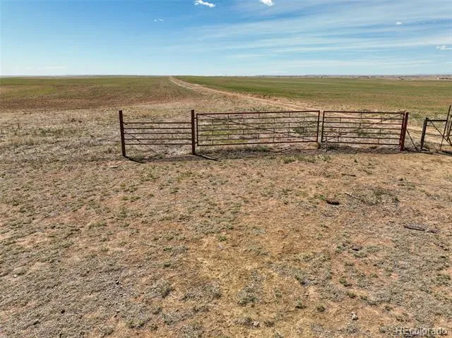 TBD E Quincy Ave Strasburg, CO 80136