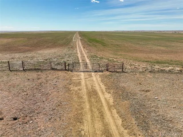 TBD E Quincy Ave Strasburg, CO 80136