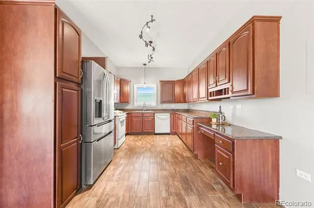 224 Lakeview Forest Heights Florissant, CO 80816