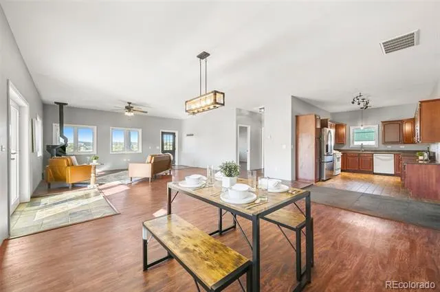 224 Lakeview Forest Heights Florissant, CO 80816