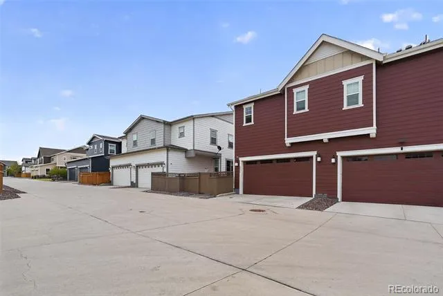 6050 Netherland Court Aurora, CO 80019
