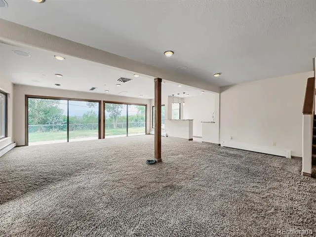 12875 Hillcrest Drive Longmont, CO 80504