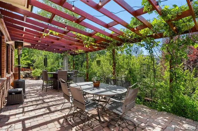 15207 W Ellsworth Place Golden, CO 80401