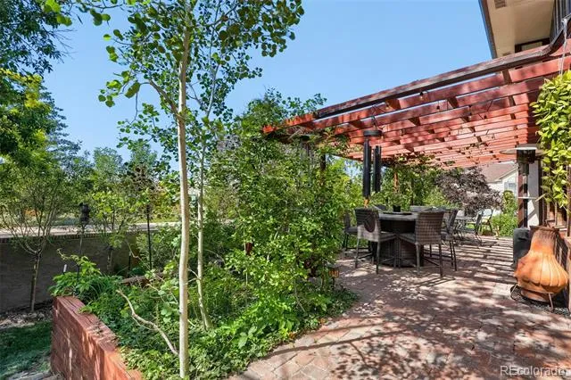 15207 W Ellsworth Place Golden, CO 80401