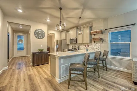 17941 E 95th Place