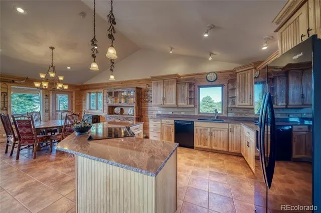 2613 Pheasant Loop Westcliffe, CO 81252