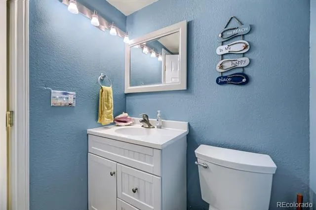 7047 W 62nd Place Arvada, CO 80003