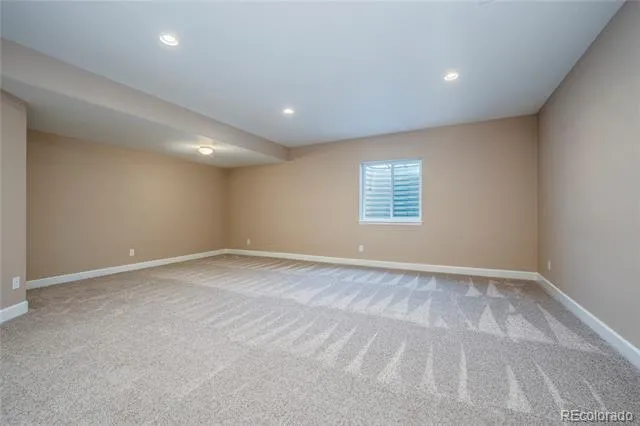 4051 Old Oaks Street Castle Rock, CO 80104