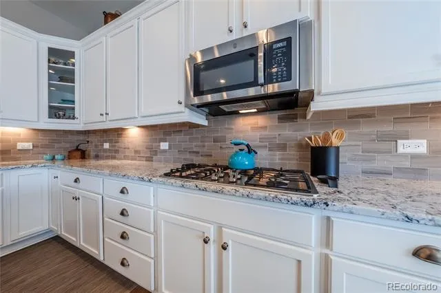 4051 Old Oaks Street Castle Rock, CO 80104