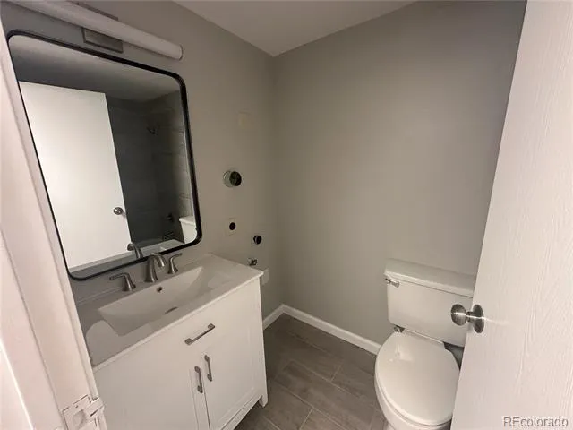 6800 E Tennessee Avenue #212 Denver, CO 80224