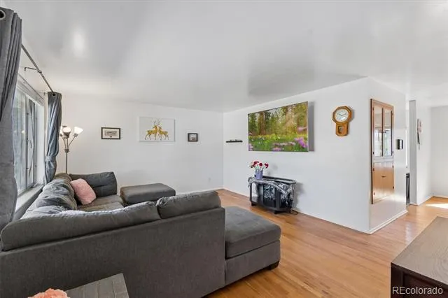 1856 S Urban Way Lakewood, CO 80228