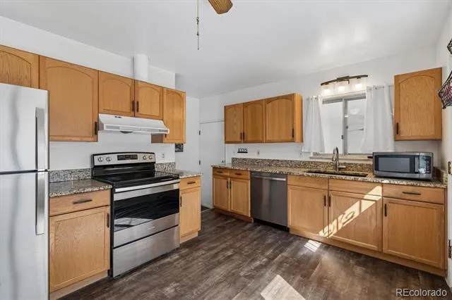 1856 S Urban Way Lakewood, CO 80228